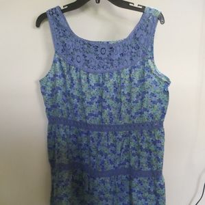 Bandolino summer top size medium